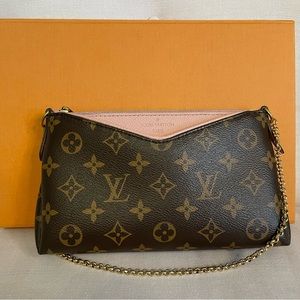 Louis Vuitton Monogram Canvas Pallas Clutch Rose Poudre with Receipt
